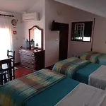 Pensión A Casa Da Ti Laura - Al Aveiro