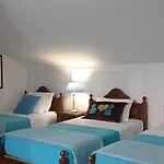 Pensión A Casa Da Ti Laura - Al Aveiro