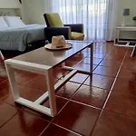 A Casa Da Ti Laura - Al Pensión Aveiro