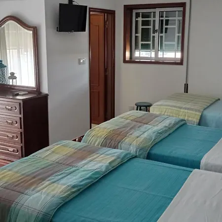 Guest house A Casa Da Ti Laura - Al Aveiro