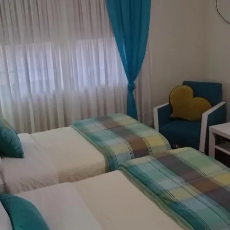 A Casa Da Ti Laura - Al Guest house Aveiro