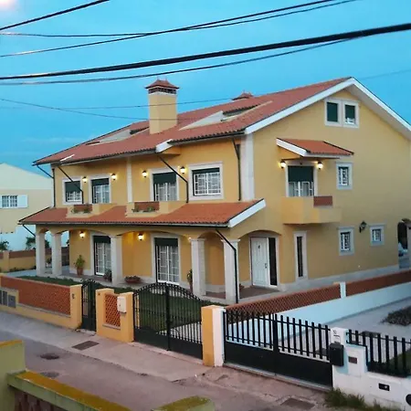 A Casa Da Ti Laura - Al 3* Aveiro