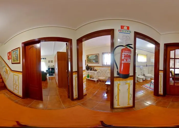 A Casa Da Ti Laura - Al 3*